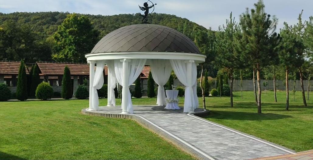 Hotel Elysium Irshava